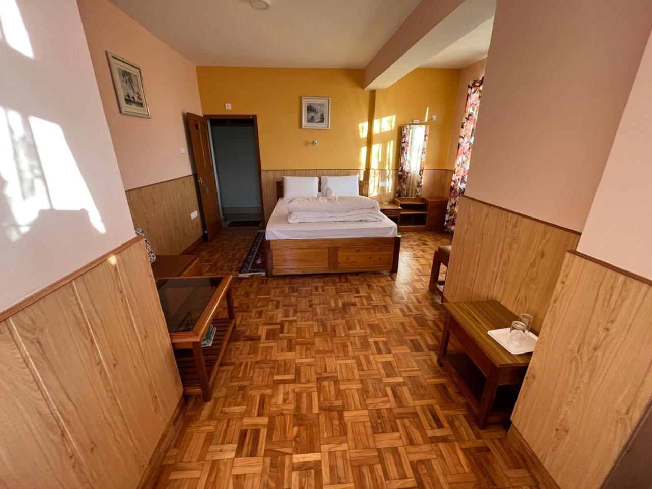 Alpine Guest House Gangtok Buitenkant foto